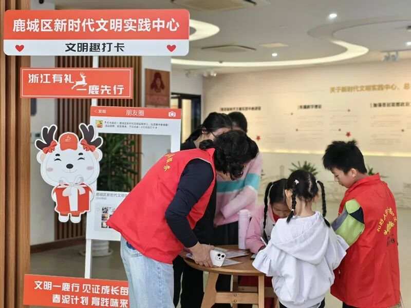 ¹���ⳡ������ѧ��������������ڼ�ͥ�з�ѿ